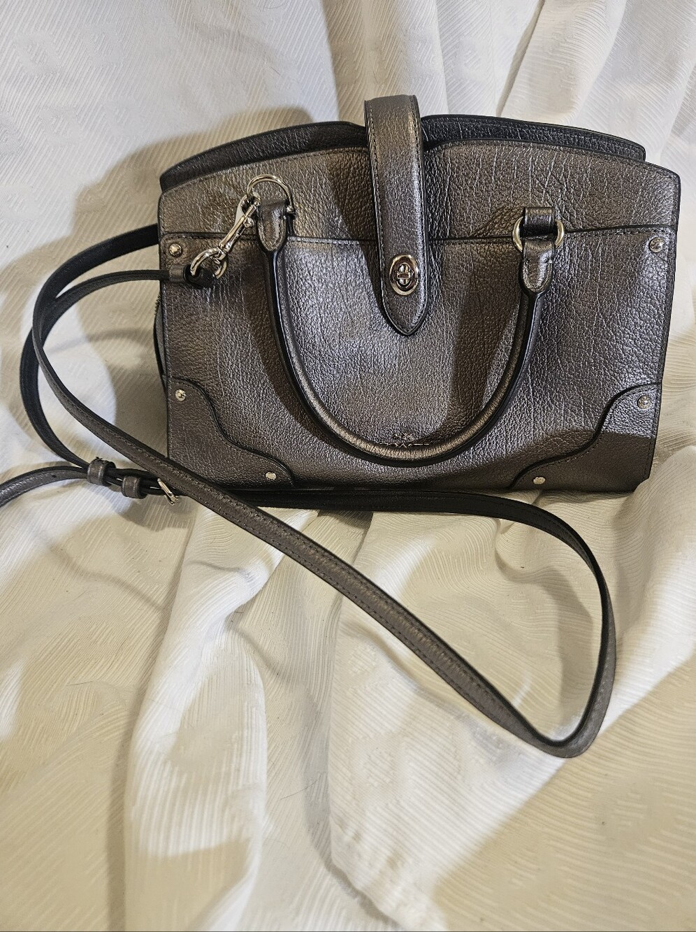 Coach Bag Purse Grey Metalic Satchel Turnlock Silver Crossbody Adjustable Strap